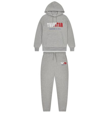 Coloris gris chiné polyvalent : Une base intemporelle qui s'accorde avec tous les styles.